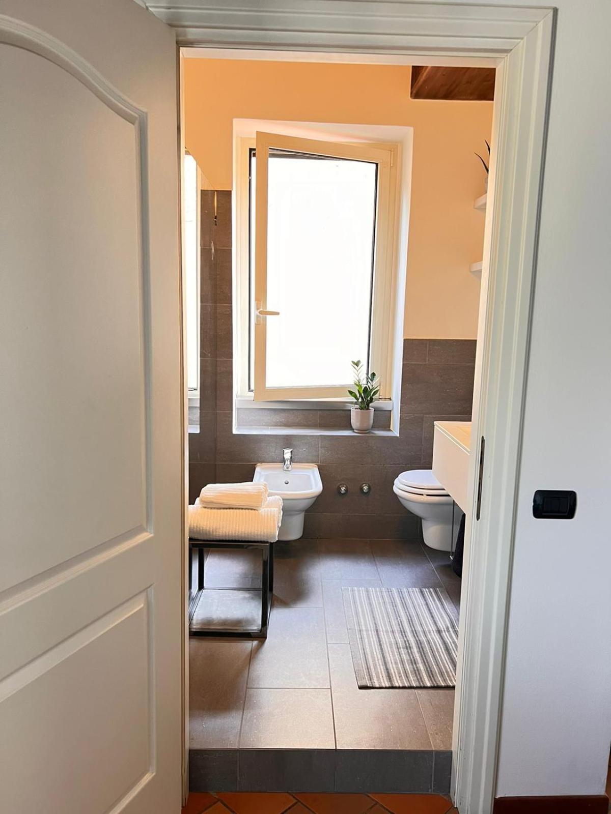 Casa Di Milo Apartment Cernobbio Ngoại thất bức ảnh